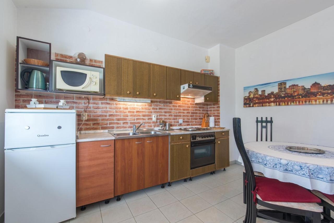 Kadumi Apartments Kadum 25 מראה חיצוני תמונה